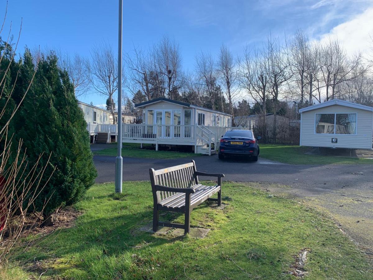 Charming 5-Beds Caravan In Beautiful Seton Sands Port Seton Bagian luar foto
