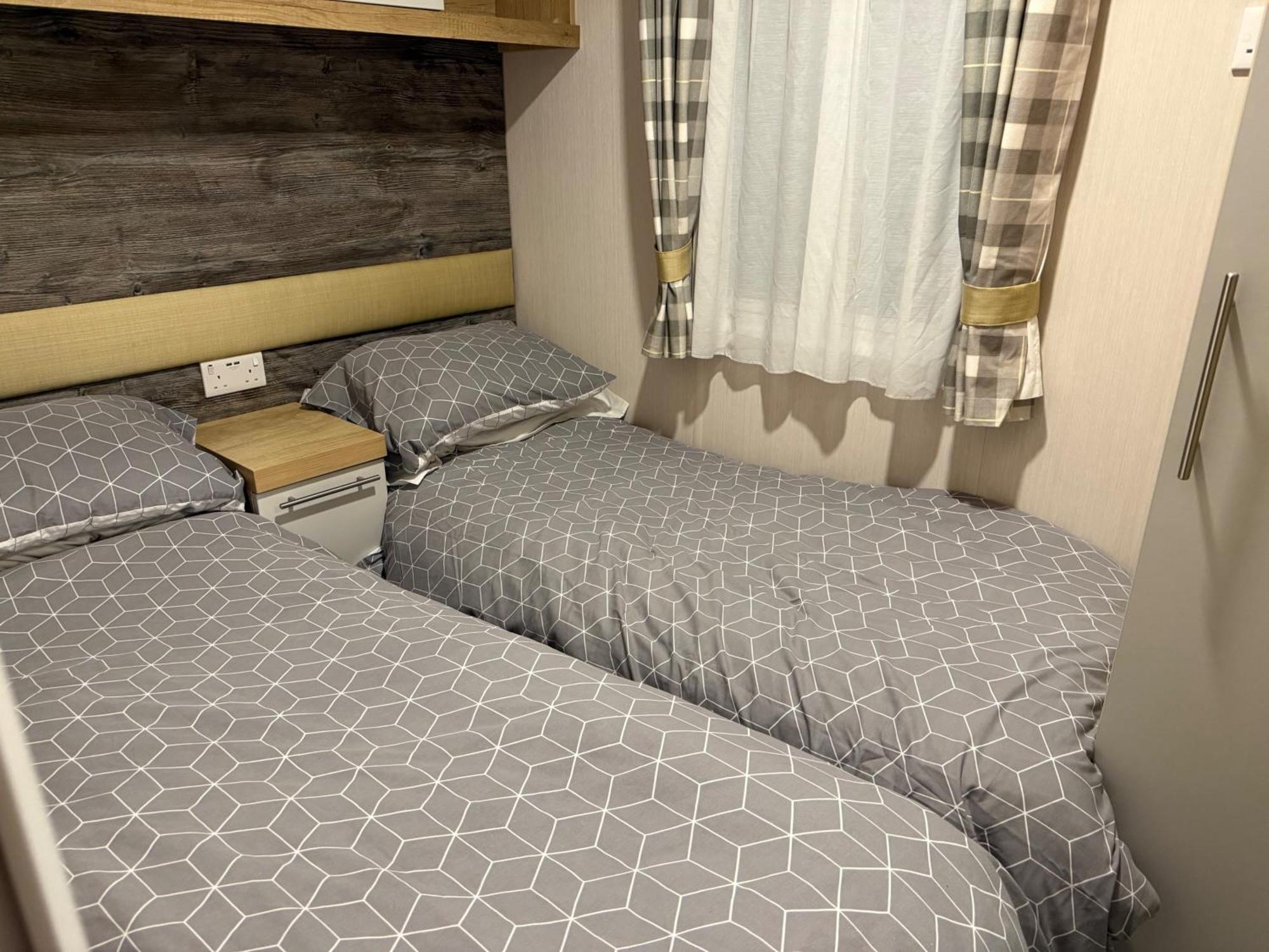 Charming 5-Beds Caravan In Beautiful Seton Sands Port Seton Bagian luar foto